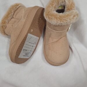 Warm Tan Kids Boots with Faux Fur Lining